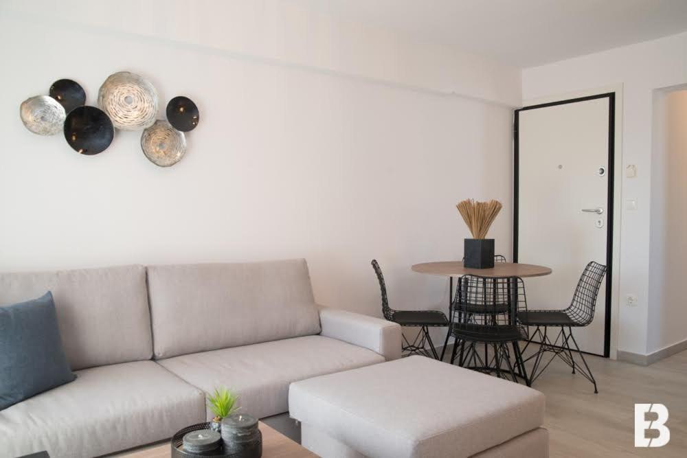 Appartamento Sia Mare Kalivia Thorikou Esterno foto