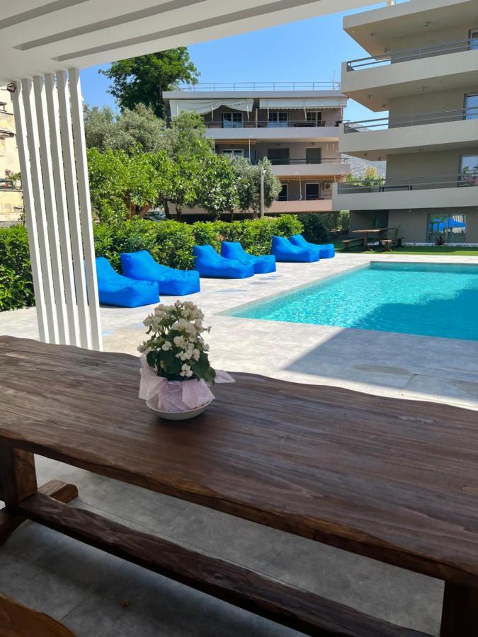 Appartamento Sia Mare Kalivia Thorikou Esterno foto